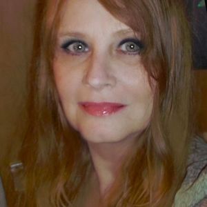 Meet your Posher, Vicky